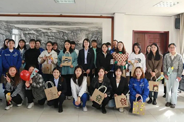 Z6��������ʱ��(�й���)�ٷ���վ