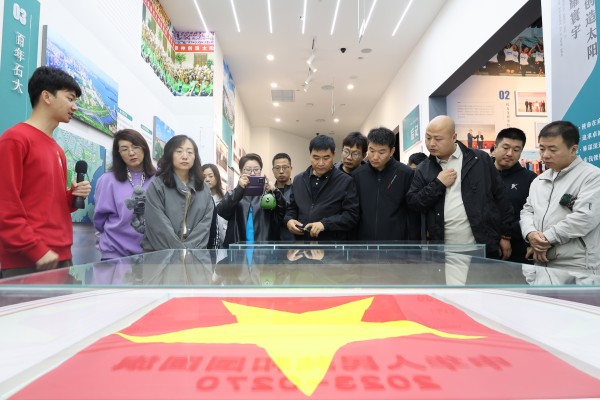 5.9校史馆10(1)_副本.jpg 5.9校史馆10(1)_副本.jpg