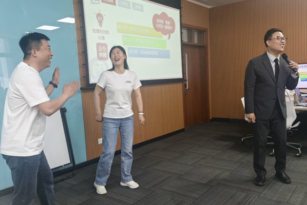 3_¸±±¾.jpg 3_¸±±¾.jpg